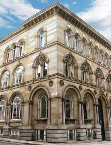 The Racquet Club Aparthotel Ливърпул Екстериор снимка