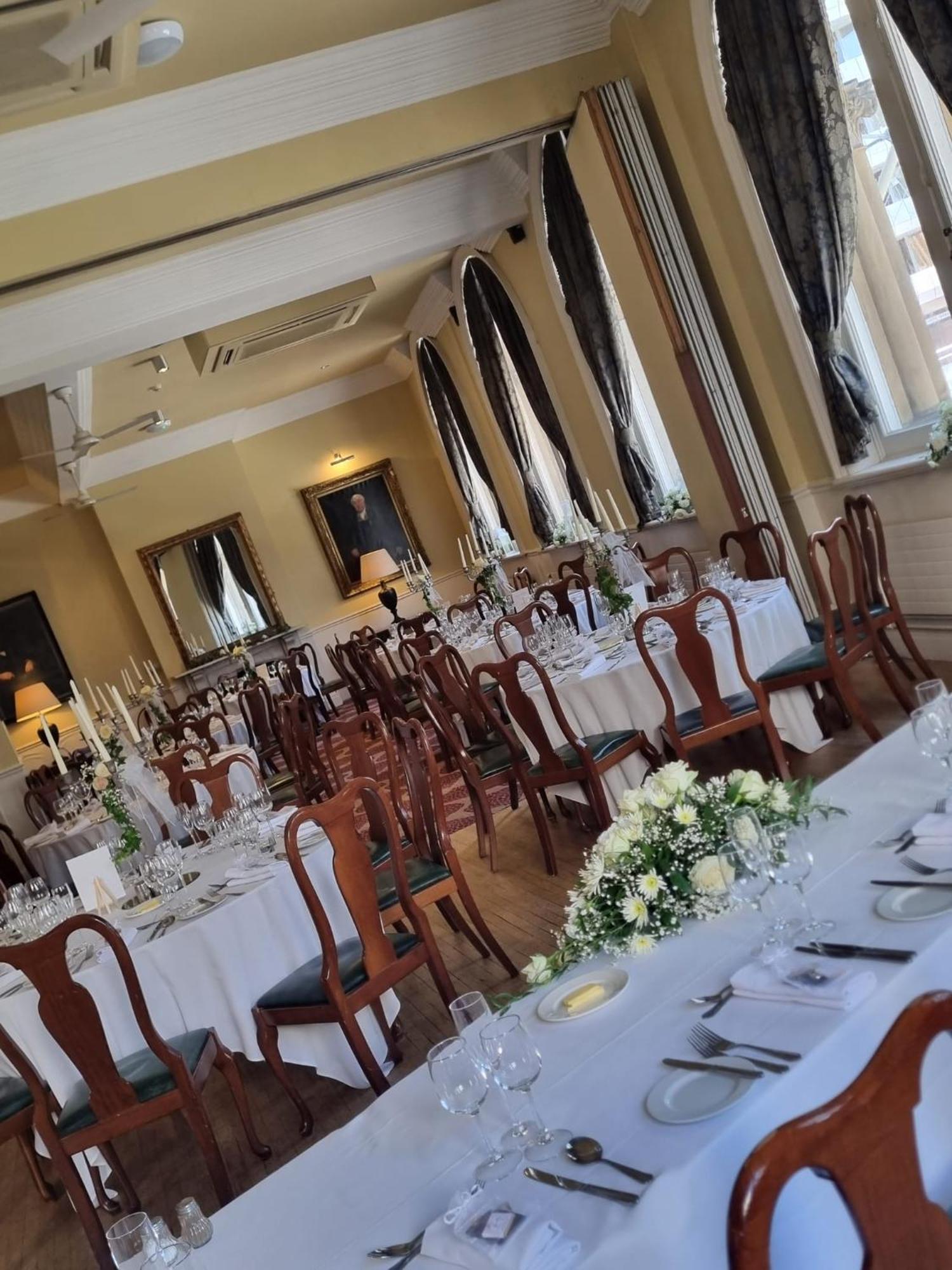 The Racquet Club Aparthotel Ливърпул Екстериор снимка