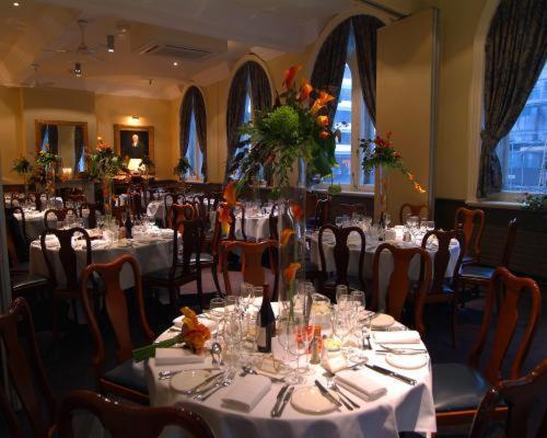 The Racquet Club Aparthotel Ливърпул Екстериор снимка
